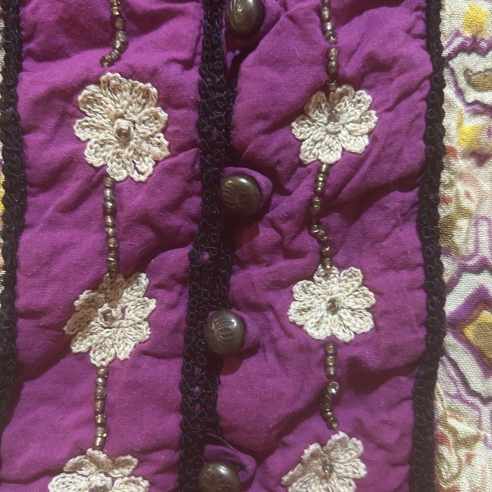 Dressbarn Blouse Womens 1X V Neck Multicolor Beaded Embroidery Boho Hippie *Flaw - Picture 3 of 11